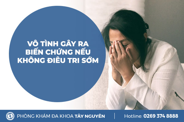 Nữ giới tiểu ra máu do đâu?